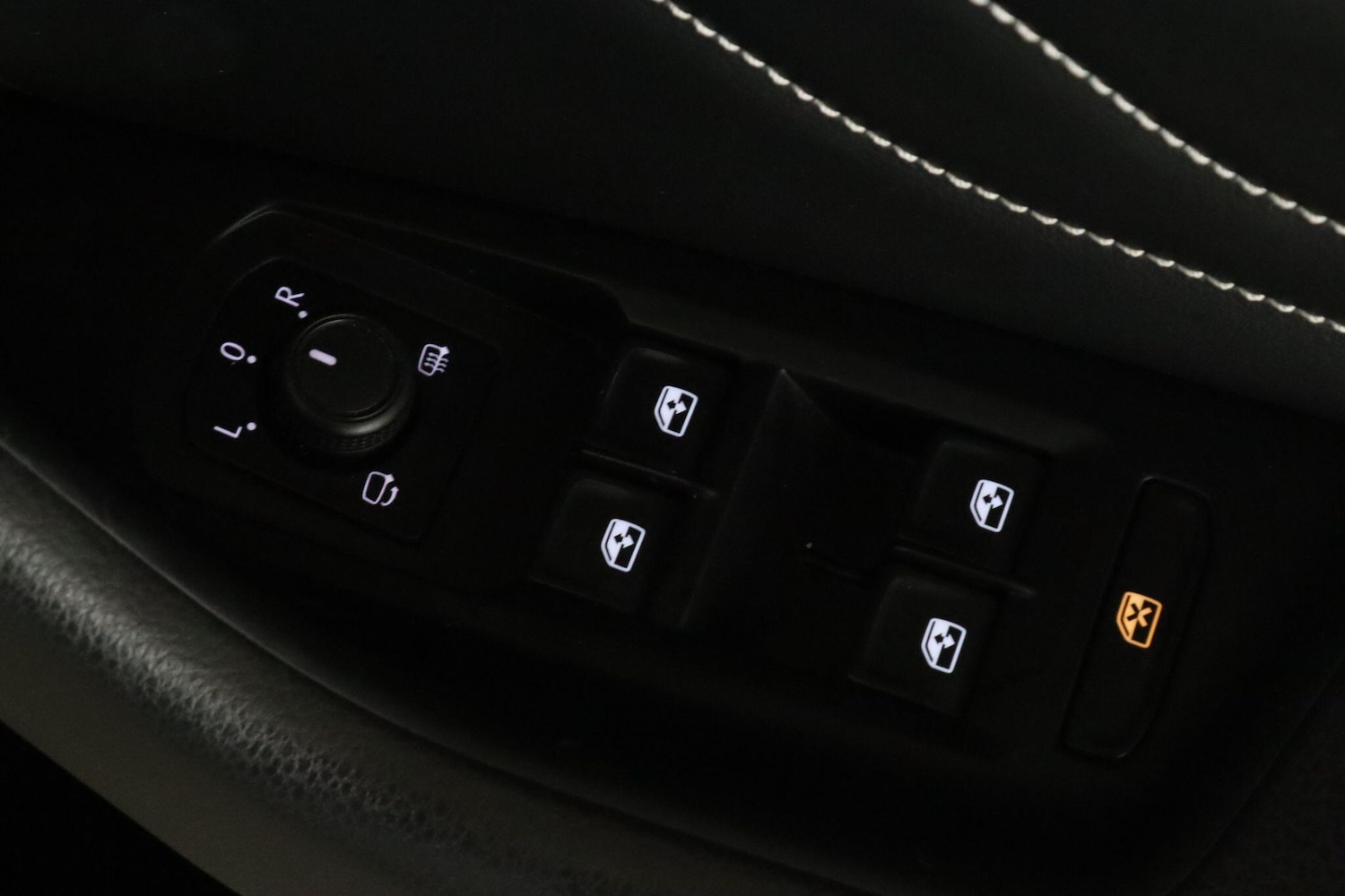 Used Volkswagen Passat 2023 for sale - 75927019: Photo 16
