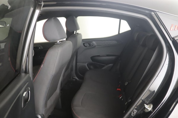 Used Hyundai i10 2022 for sale - 76215704: Photo 10