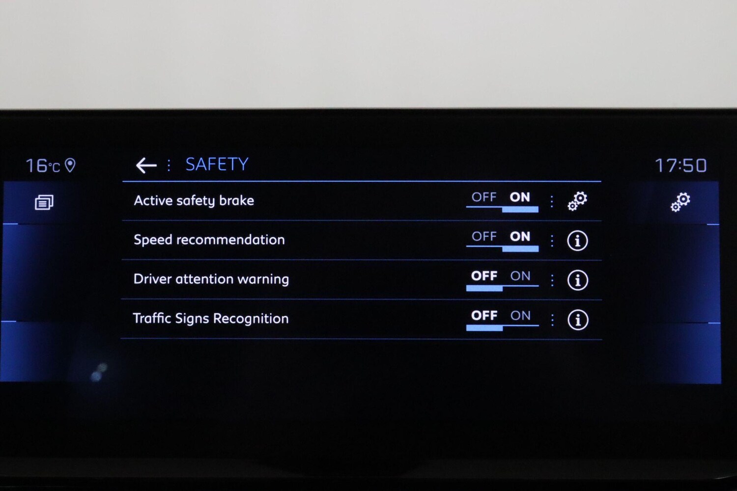 Used Peugeot 3008 2021 for sale - 76123015: Photo 28