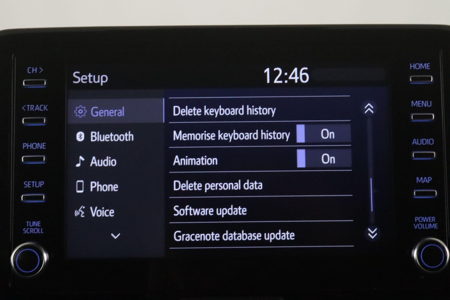 Used Toyota Yaris 2022 for sale - 76898636: Photo 28