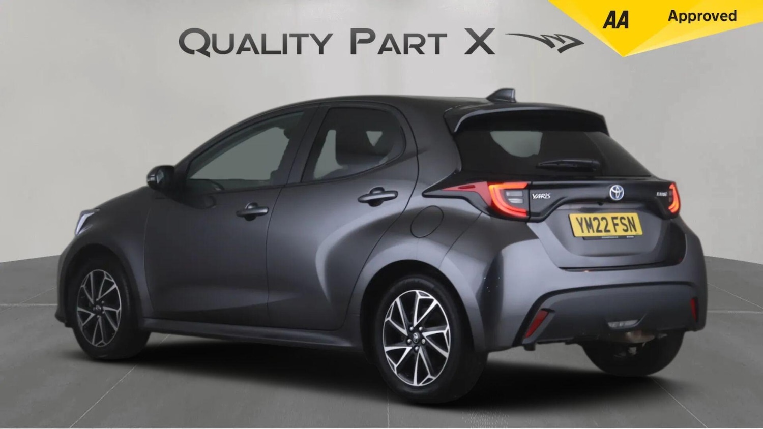 Used Toyota Yaris 2022 for sale - 76898636: Photo 6