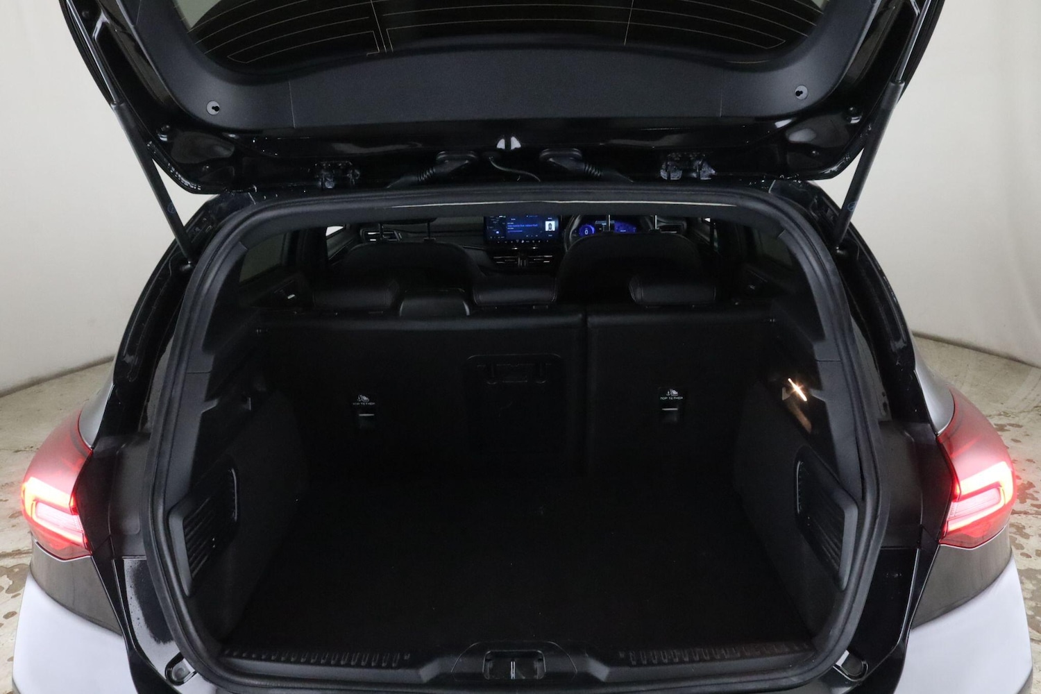 Used Ford Focus 2022 for sale - 76728485: Photo 12