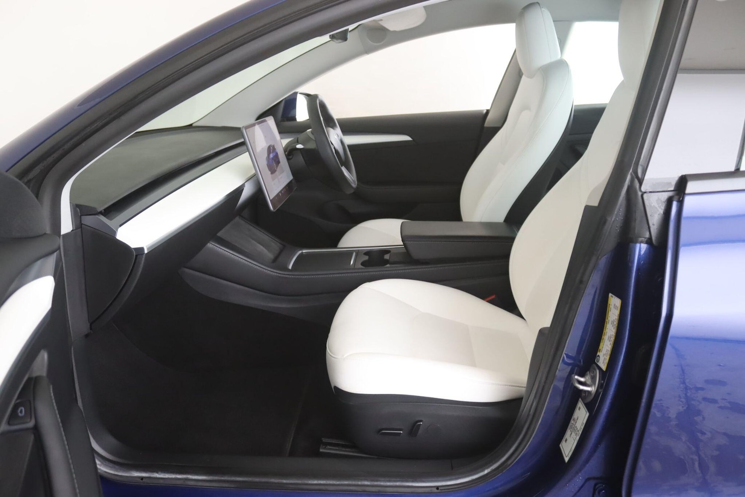 Used Tesla Model 3 2022 for sale - 77143558: Photo 11