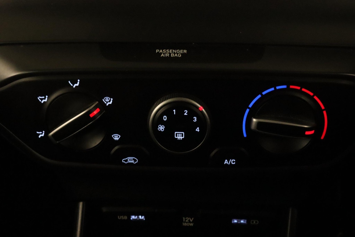 Used Hyundai i20 2021 for sale - 77351855: Photo 20