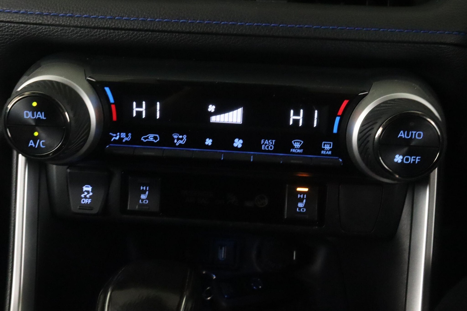 Used Toyota RAV4 2020 for sale - 76913818: Photo 20