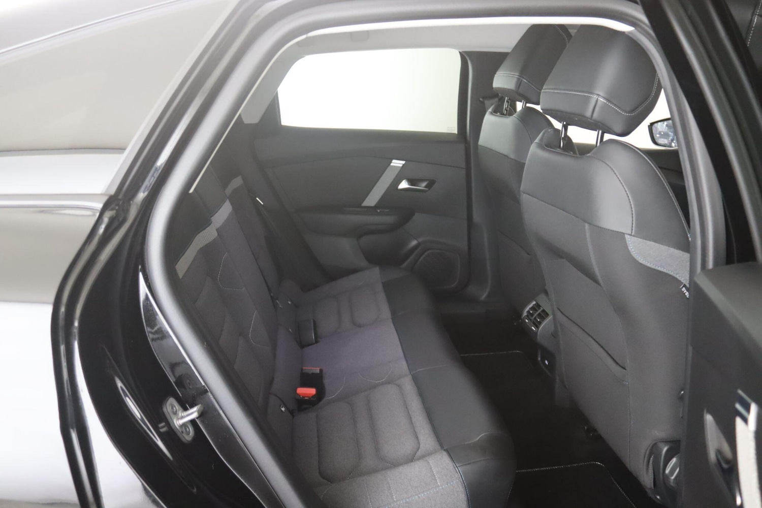 Used Citroen C4 2022 for sale - 77439731: Photo 13