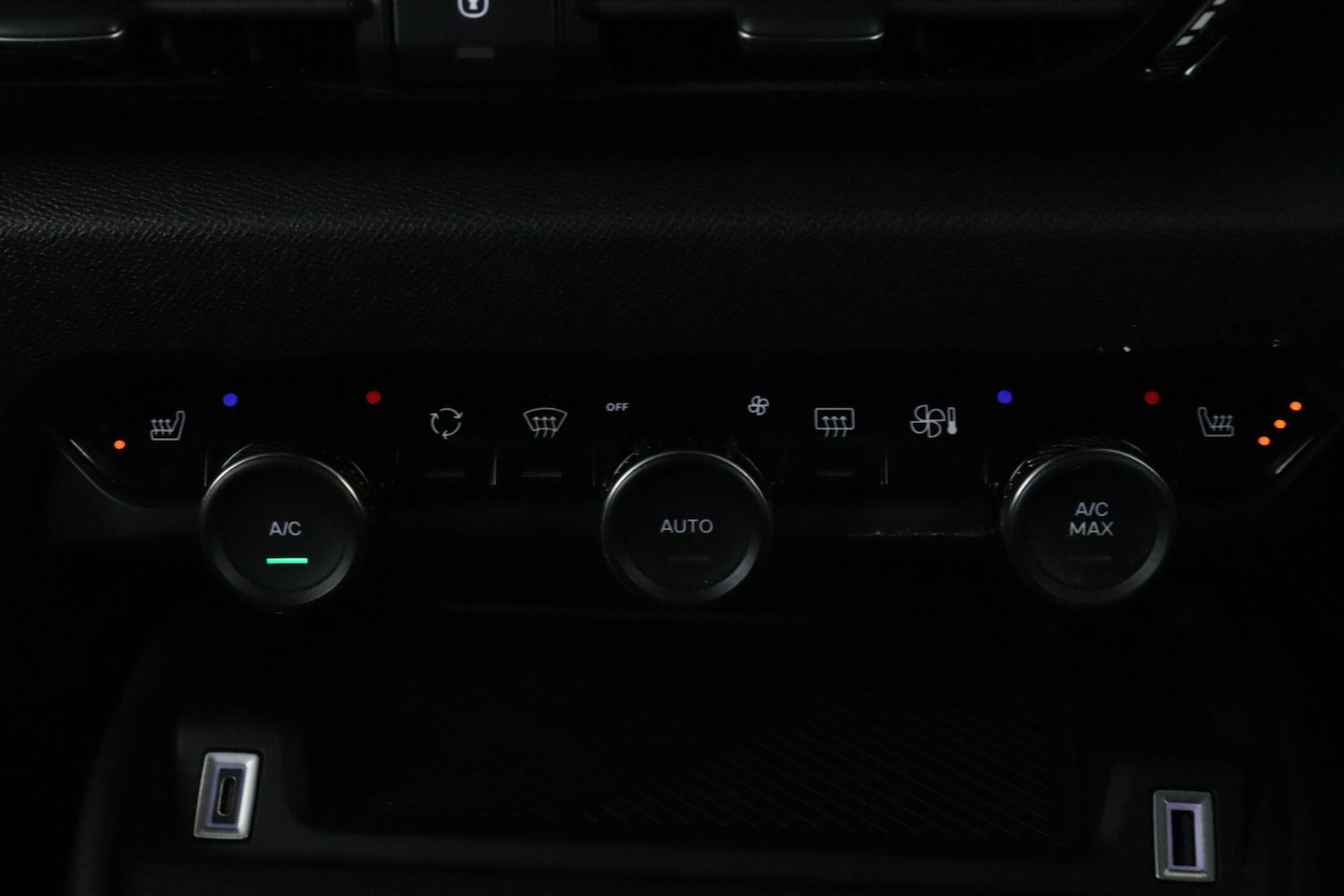 Used Citroen C4 2022 for sale - 77439731: Photo 24