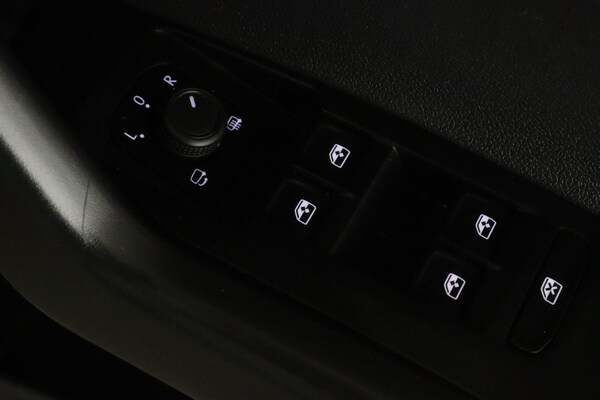 Used Volkswagen Polo 2024 for sale - 75658856: Photo 16