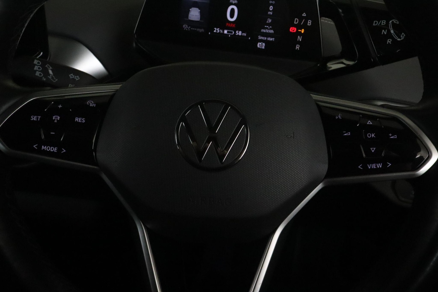 Used Volkswagen ID.4 2022 for sale - 76913682: Photo 19