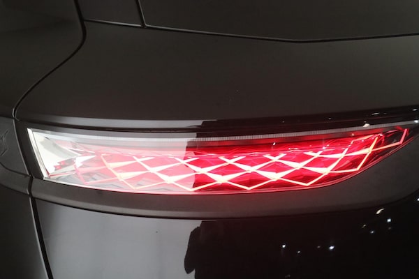 Used DS Automobiles DS 7 Crossback 2019 for sale - 76228058: Photo 10