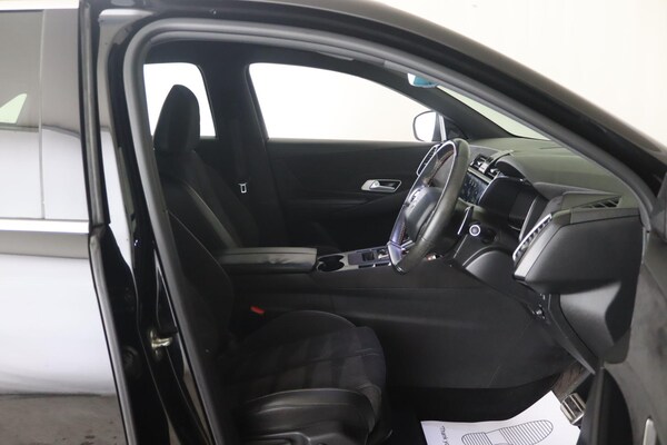 Used DS Automobiles DS 7 Crossback 2019 for sale - 76228058: Photo 16