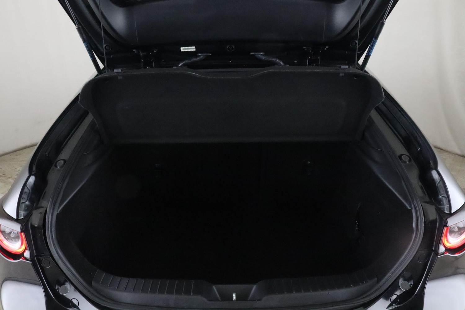 Used Mazda Mazda3 2020 for sale - 76271004: Photo 10