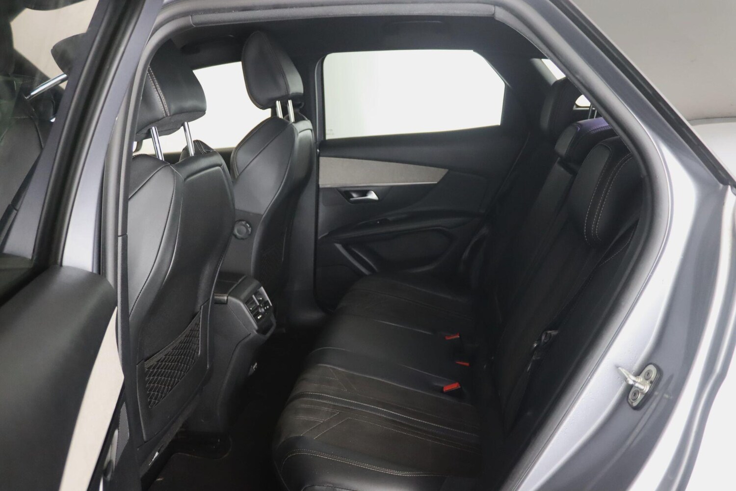 Used Peugeot 3008 2021 for sale - 76226802: Photo 11