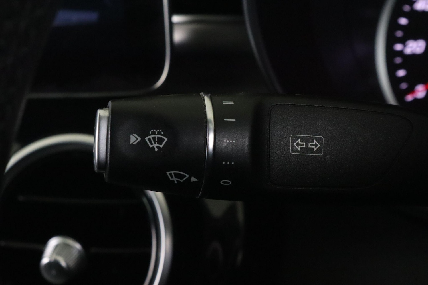 Used Mercedes-Benz C Class 2020 for sale - 76742351: Photo 23