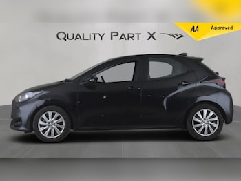 Used Toyota Yaris 2023 for sale - 78752415: Photo