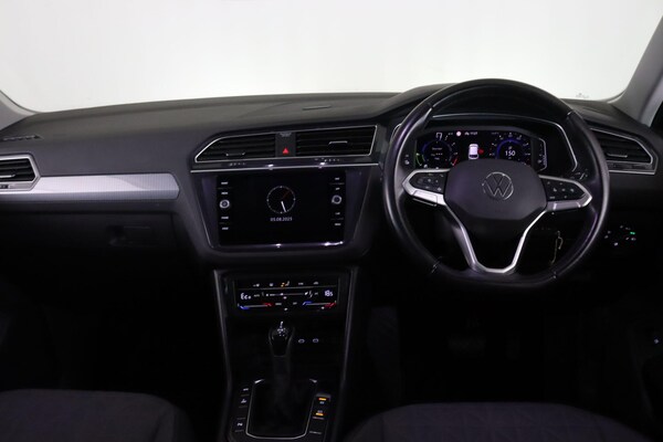 Used Volkswagen Tiguan 2022 for sale - 75492898: Photo 15