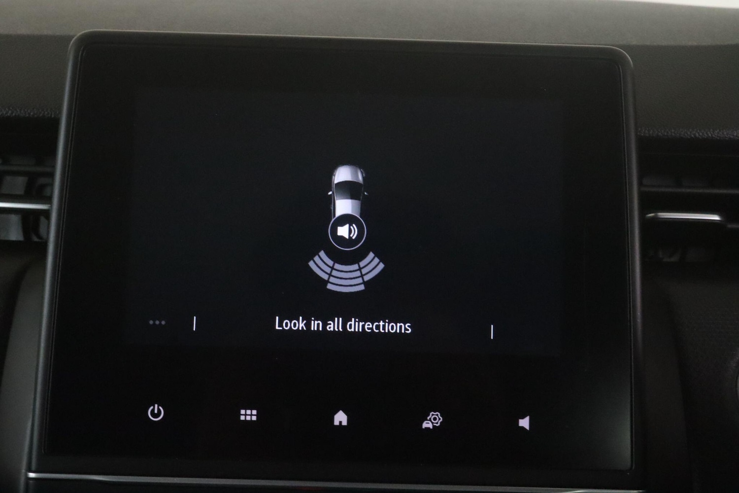 Used Renault Clio 2021 for sale - 77108749: Photo 38