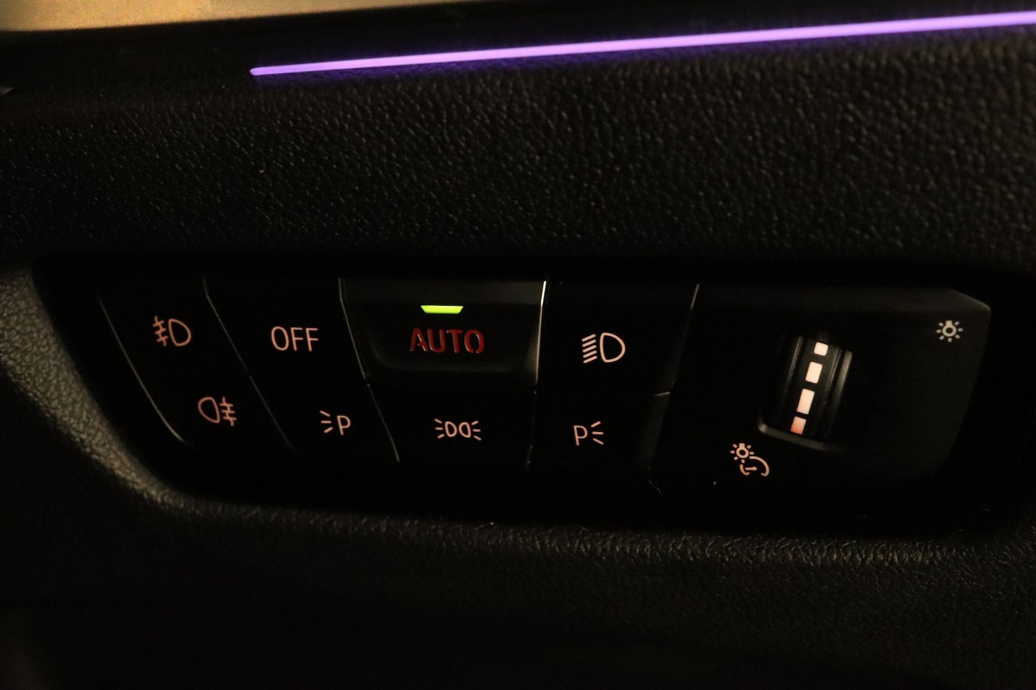 Used BMW 3 Series 2021 for sale - 76498472: Photo 21