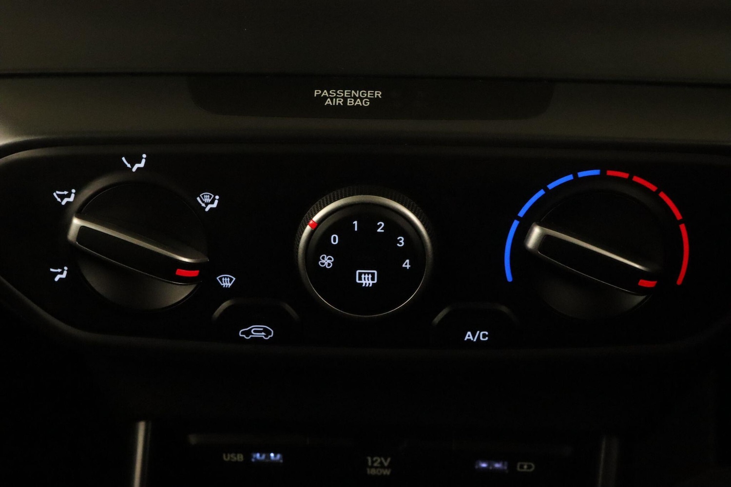 Used Hyundai i20 2022 for sale - 76294782: Photo 20