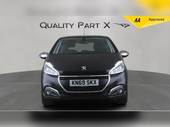 Used Peugeot 208 2019 for sale - 77468821: Photo