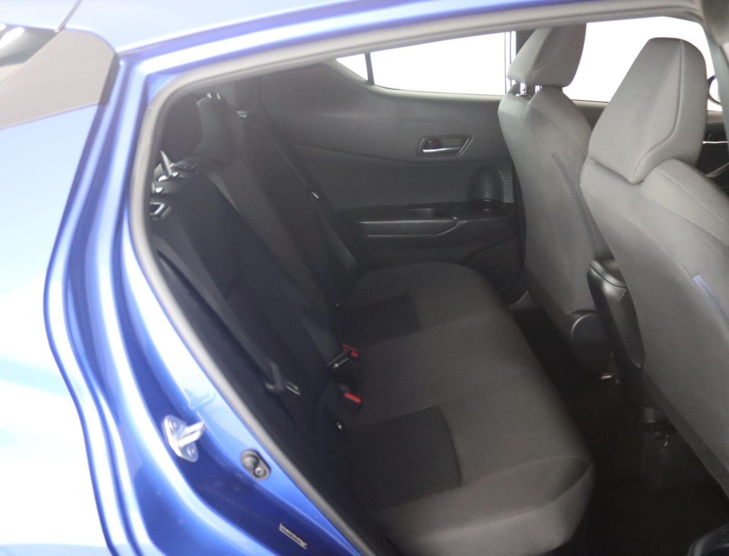 Used Toyota C-HR 2021 for sale - 78157240: Photo 14