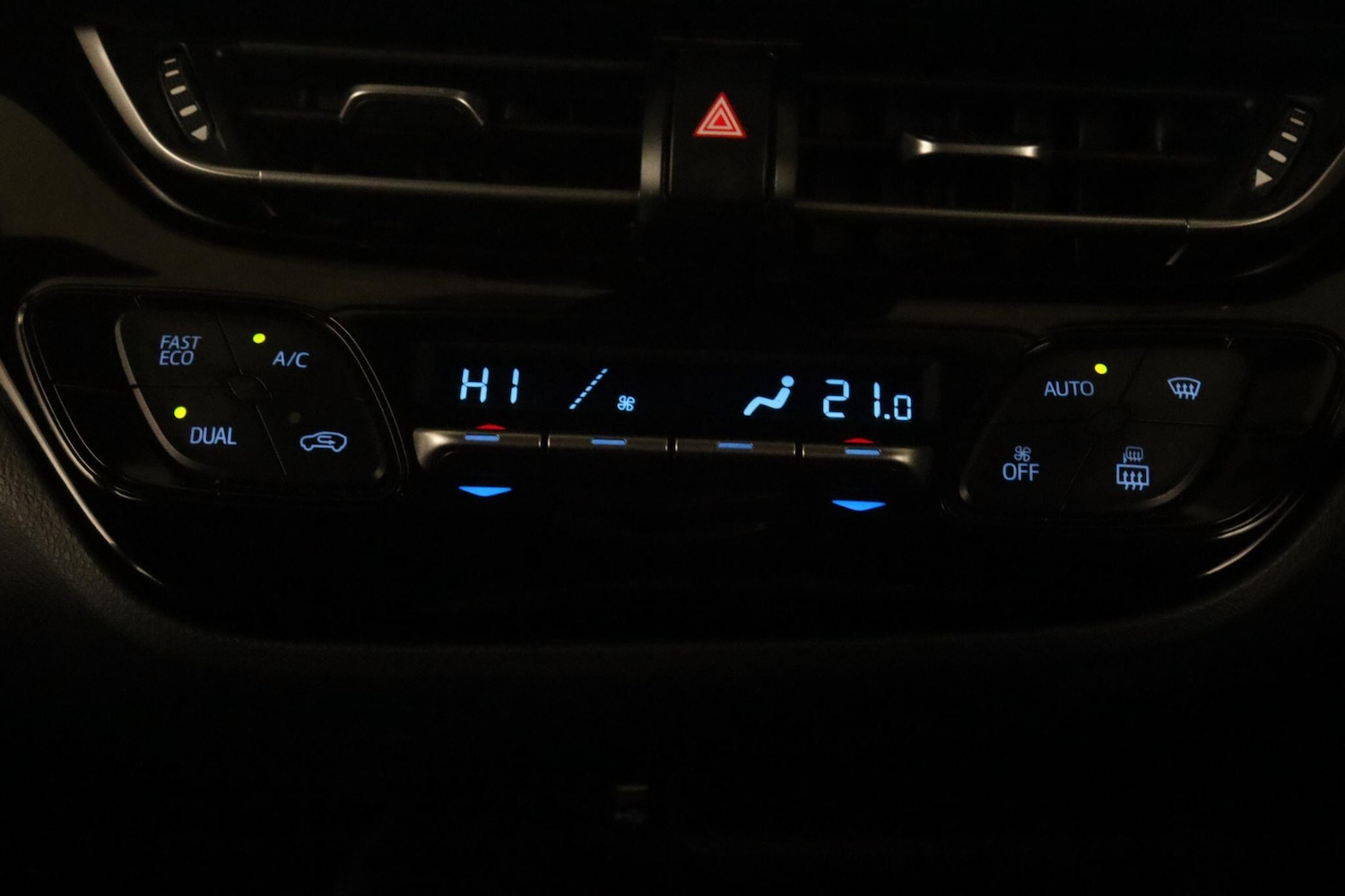 Used Toyota C-HR 2021 for sale - 78157240: Photo 22