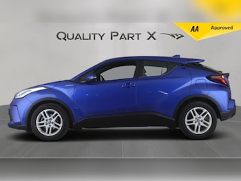 Used Toyota C-HR 2021 for sale - 78157240: Photo