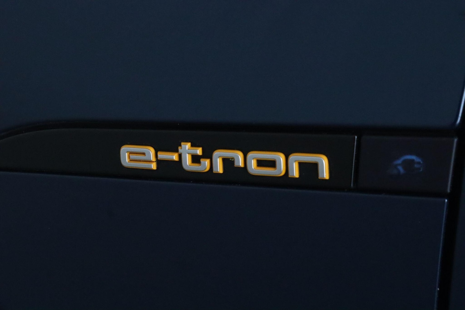 Used Audi e-tron 2021 for sale - 76472374: Photo 10