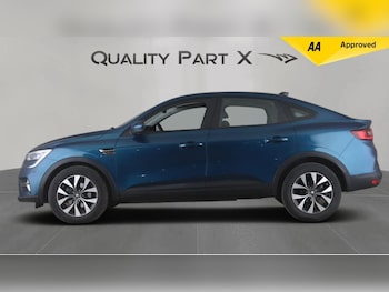 Used Renault Arkana 2023 for sale - 77893062: Photo