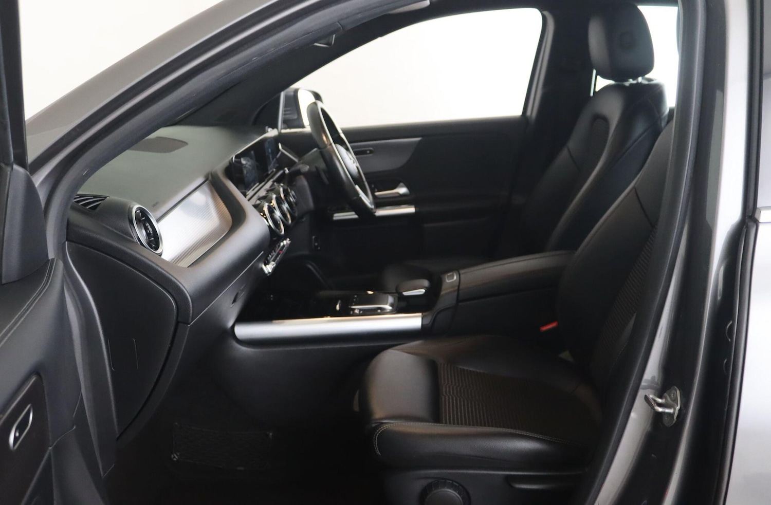 Used Mercedes-Benz GLA 2020 for sale - 76307705: Photo 11