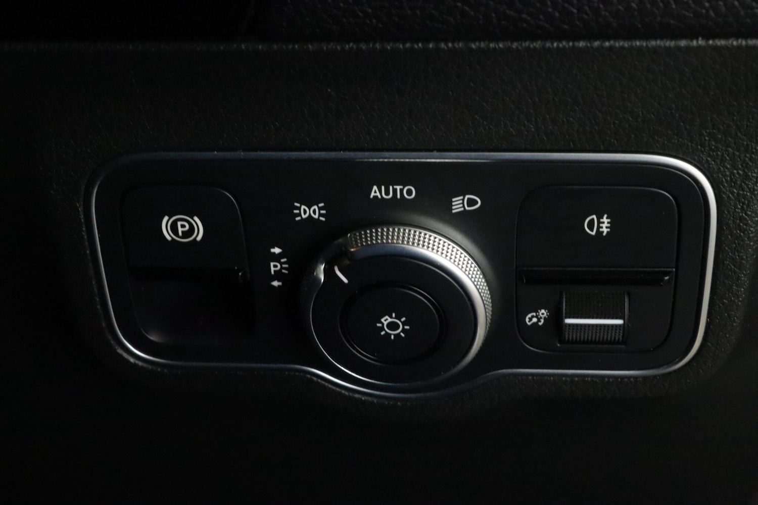Used Mercedes-Benz GLA 2020 for sale - 76307705: Photo 20