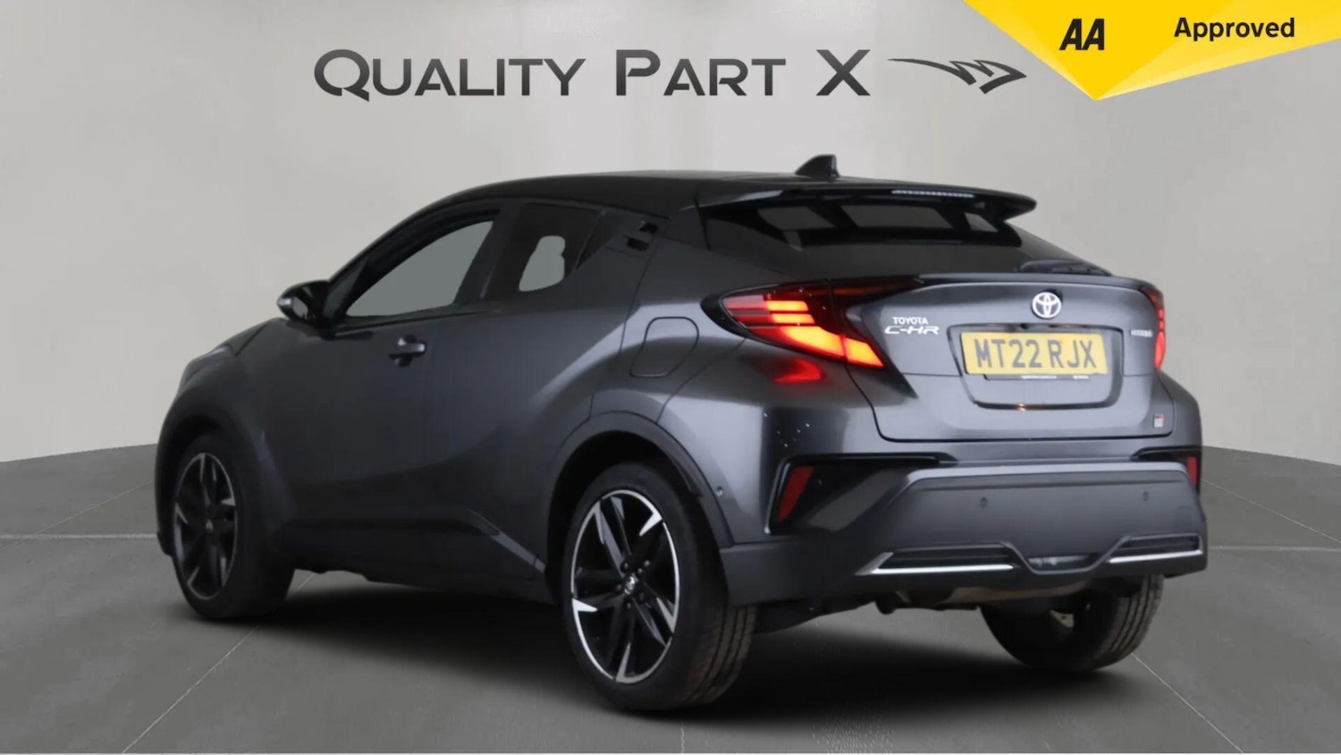 Used Toyota C-HR 2022 for sale - 76021061: Photo 4