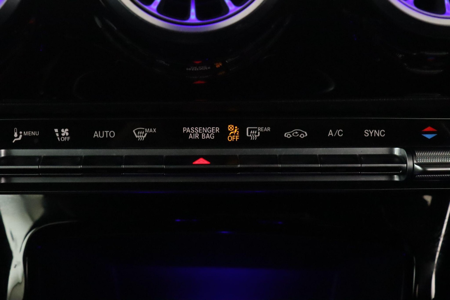 Used Mercedes-Benz A-Class 2021 for sale - 76913642: Photo 26