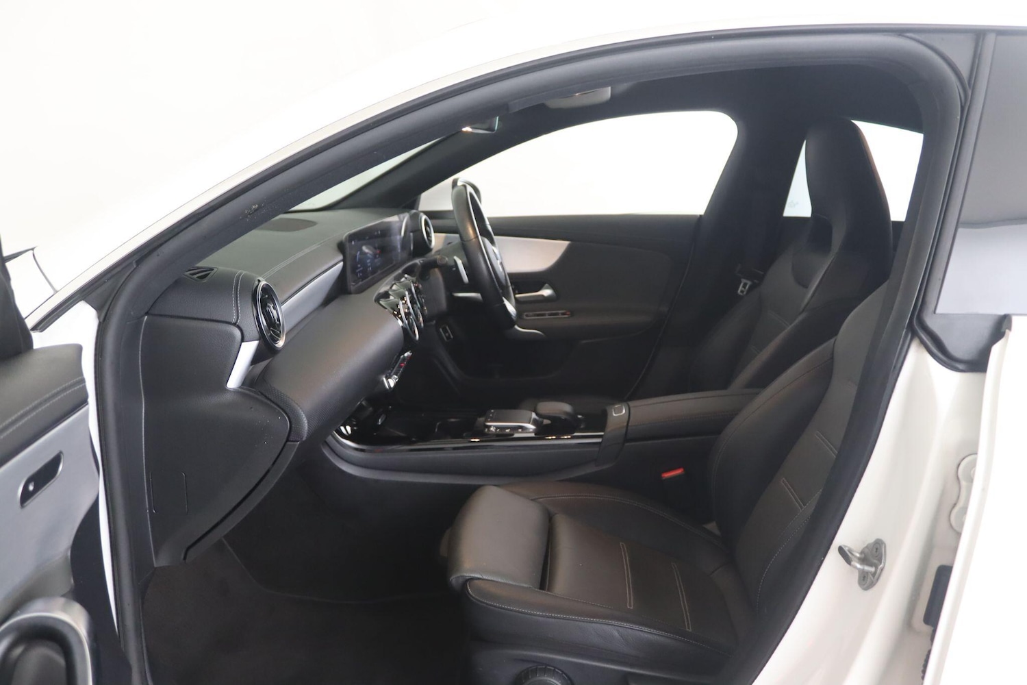 Used Mercedes-Benz CLA 2021 for sale - 76742713: Photo 10