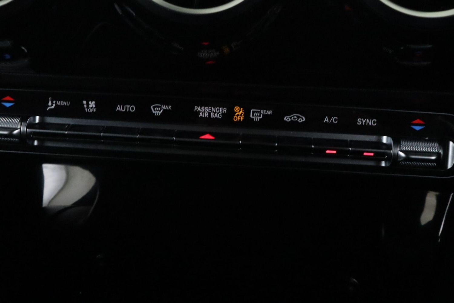 Used Mercedes-Benz CLA 2021 for sale - 76742713: Photo 26