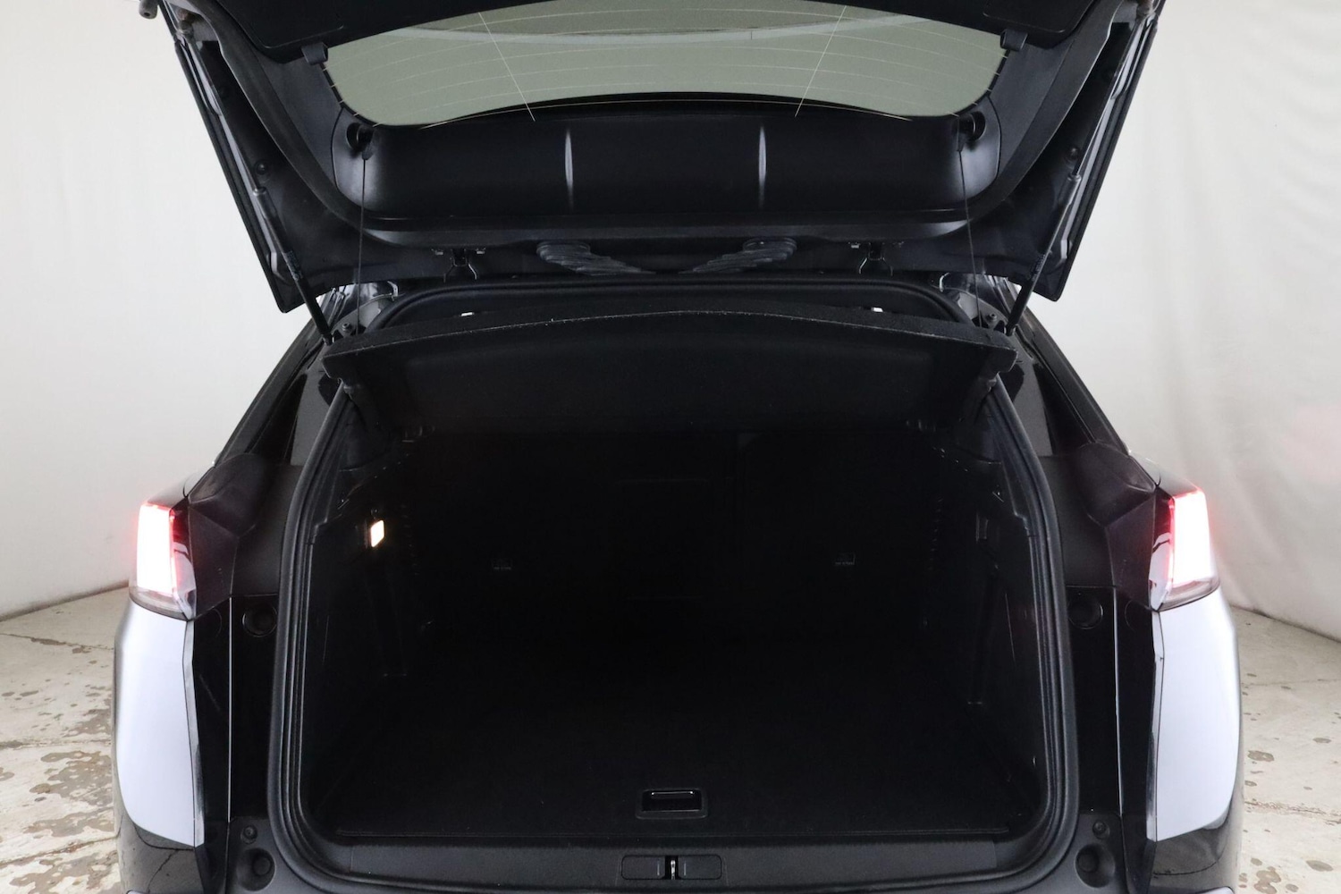 Used Peugeot 3008 2021 for sale - 76658048: Photo 14