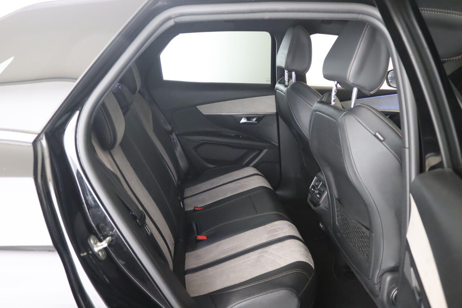 Used Peugeot 3008 2021 for sale - 76658048: Photo 15