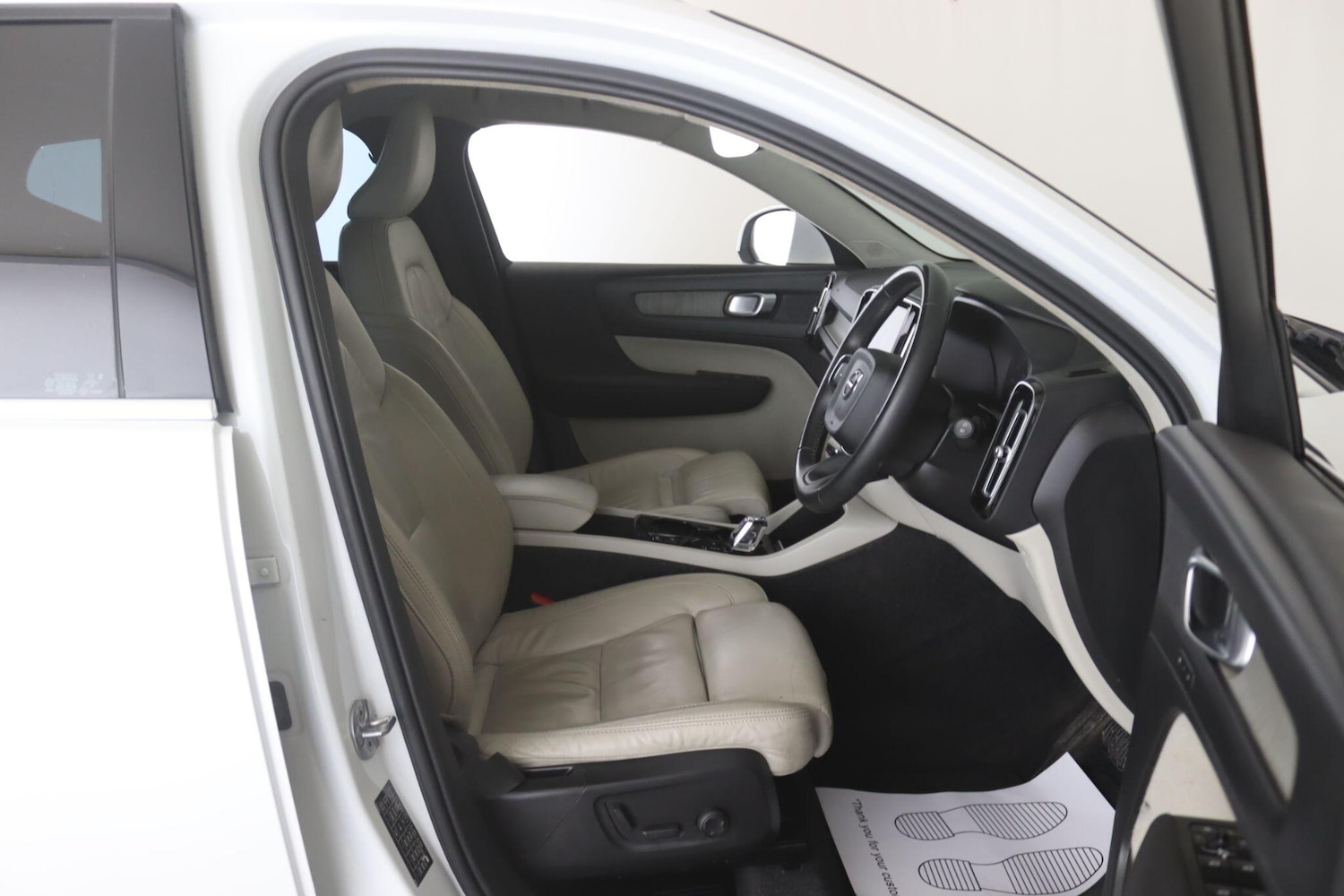 Used Volvo XC40 2022 for sale - 77143927: Photo 18