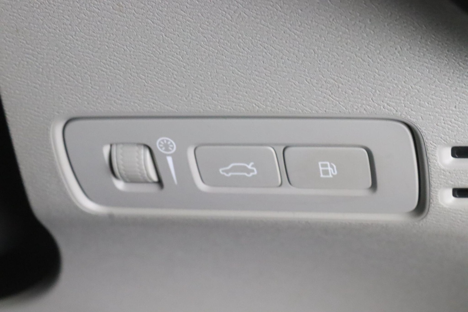 Used Volvo XC40 2022 for sale - 77143927: Photo 20