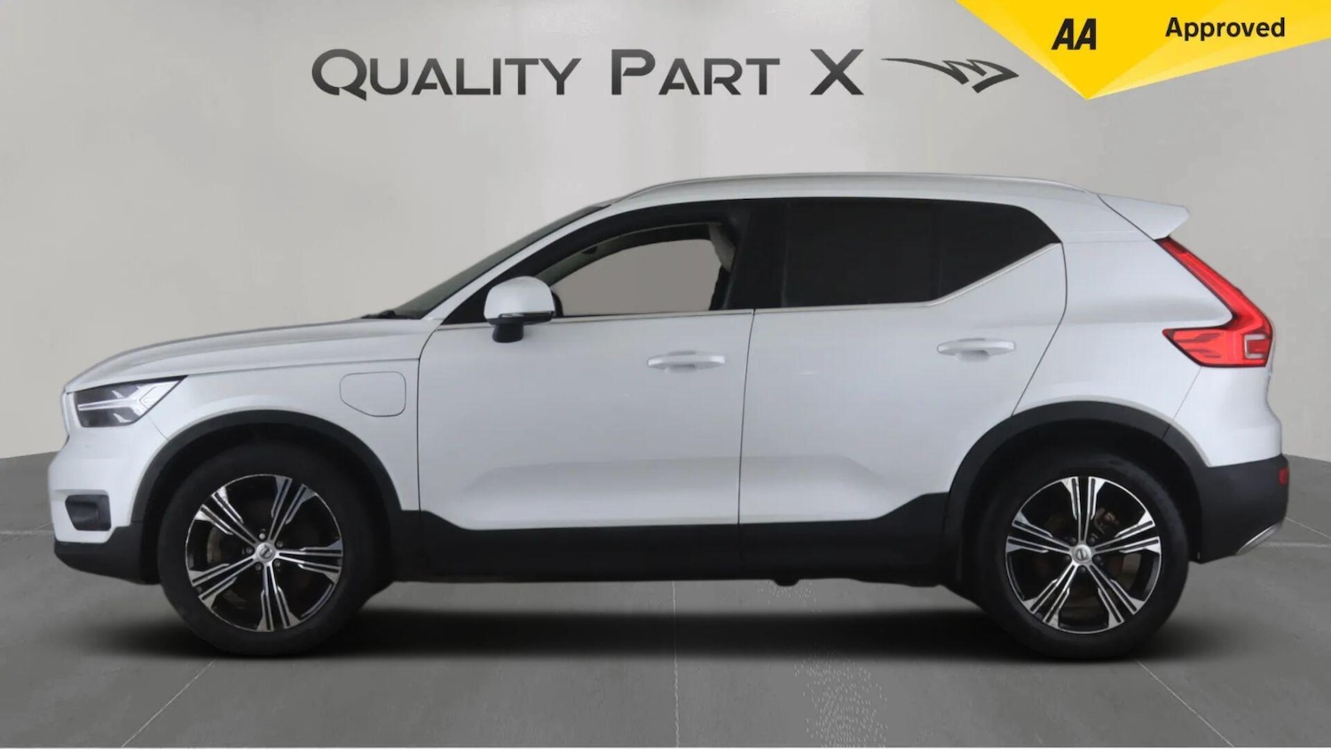 Used Volvo XC40 2022 for sale - 77143927: Photo 4