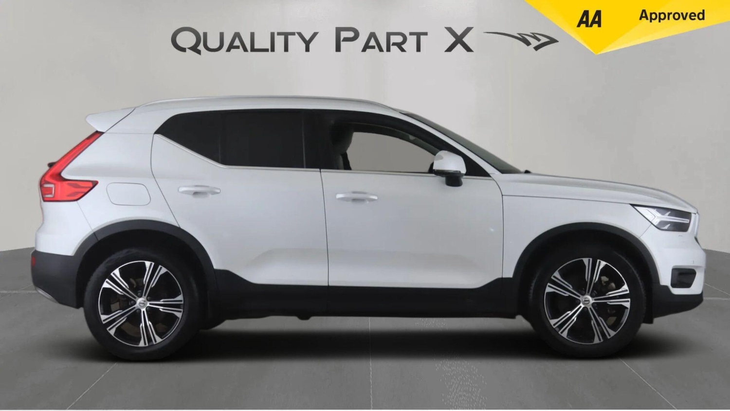 Used Volvo XC40 2022 for sale - 77143927: Photo 8