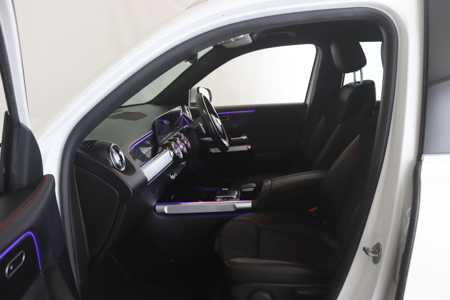 Used Mercedes-Benz GLB 2021 for sale - 77575345: Photo 12