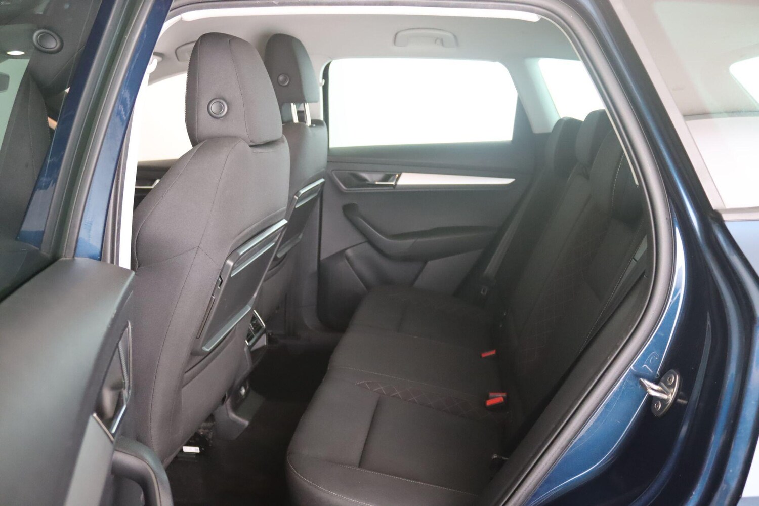 Used Skoda Karoq 2020 for sale - 76898675: Photo 11