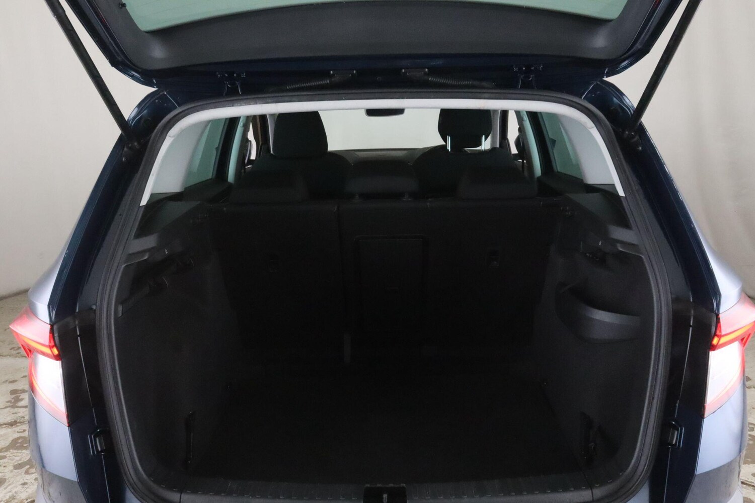 Used Skoda Karoq 2020 for sale - 76898675: Photo 12