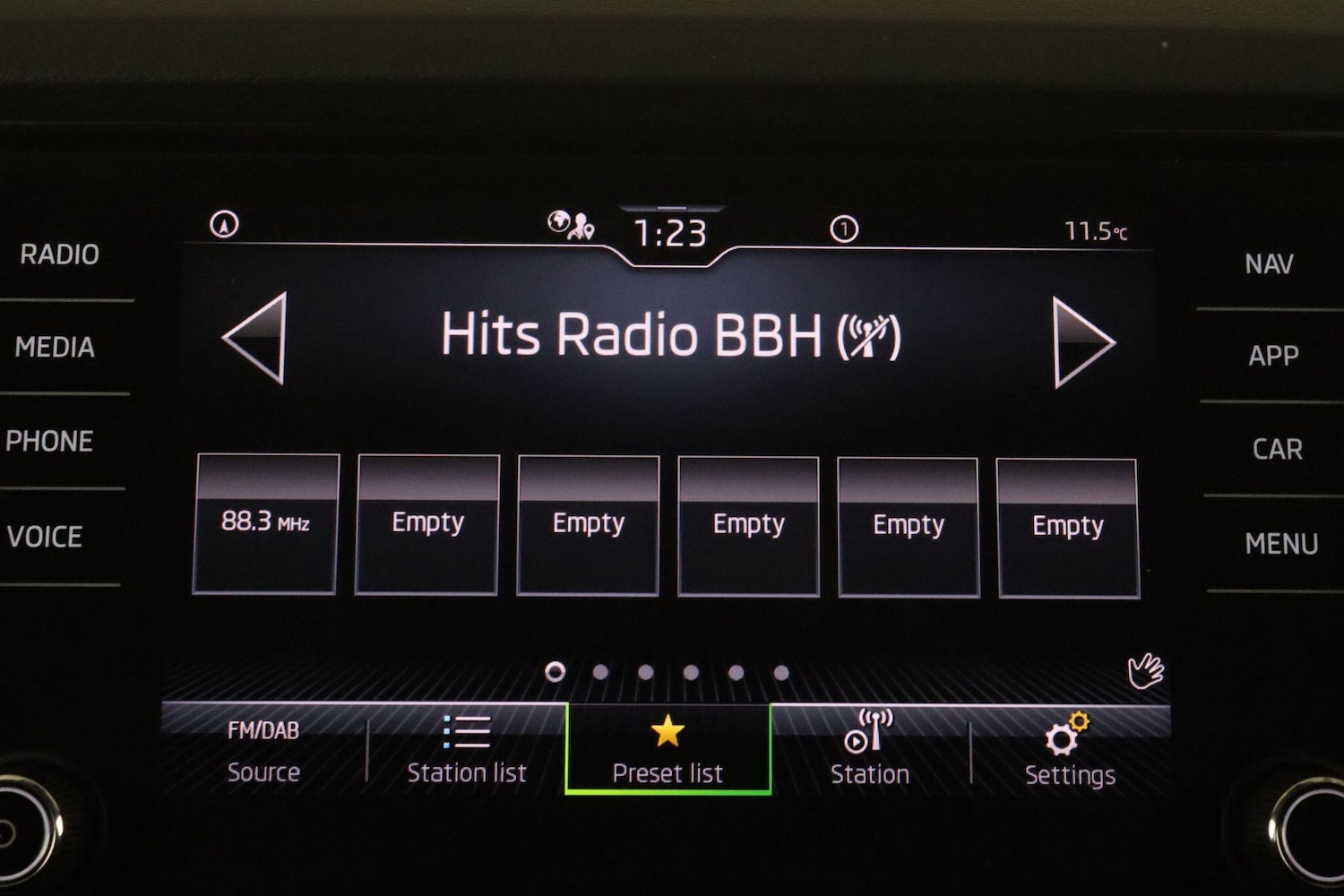 Used Skoda Karoq 2020 for sale - 76898675: Photo 23