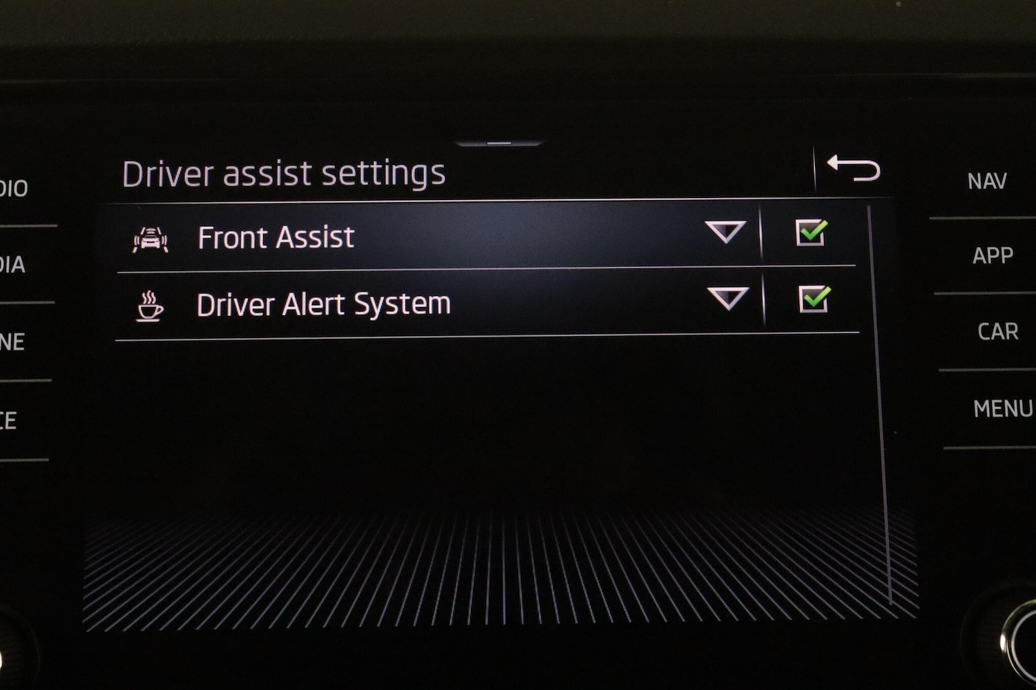 Used Skoda Karoq 2020 for sale - 76898675: Photo 31