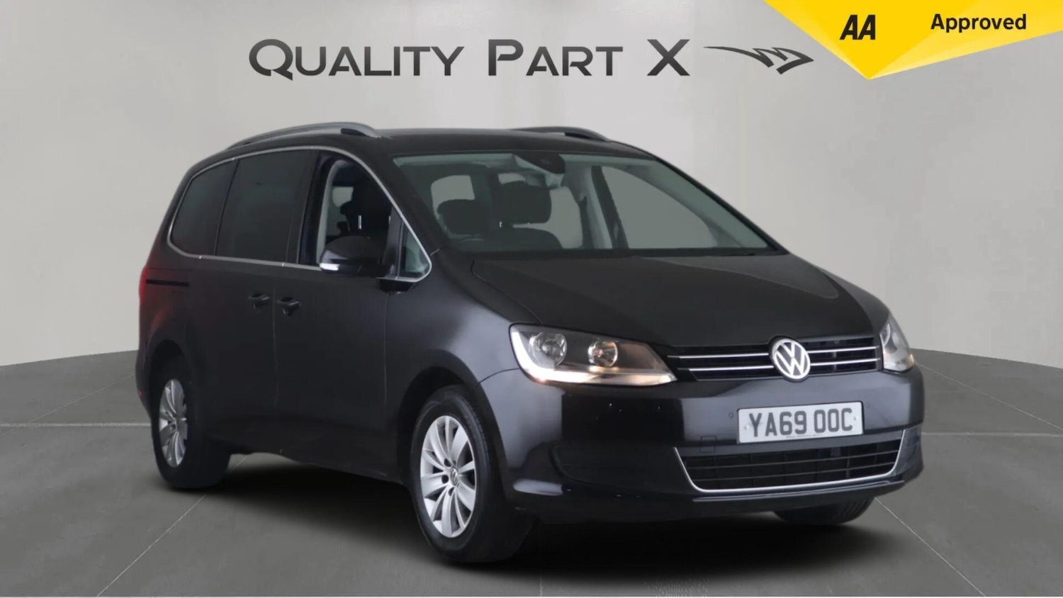 Used Volkswagen Sharan 2019 for sale - 76742712: Photo 1