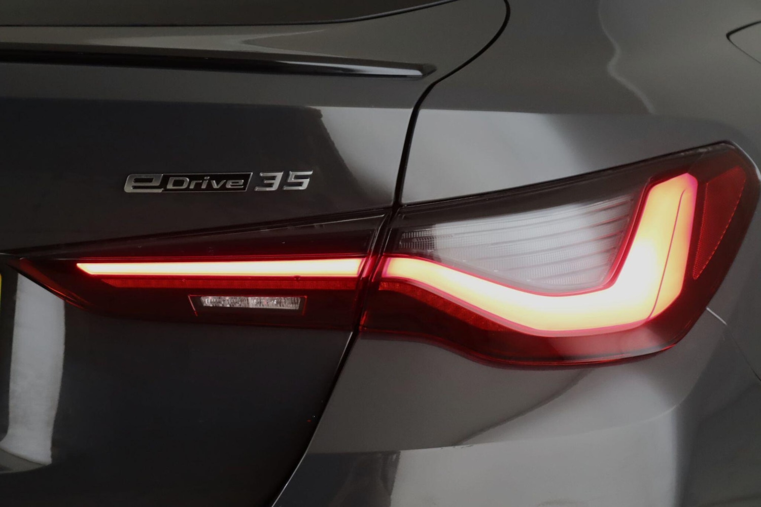 Used BMW i4 2024 for sale - 76832441: Photo 10