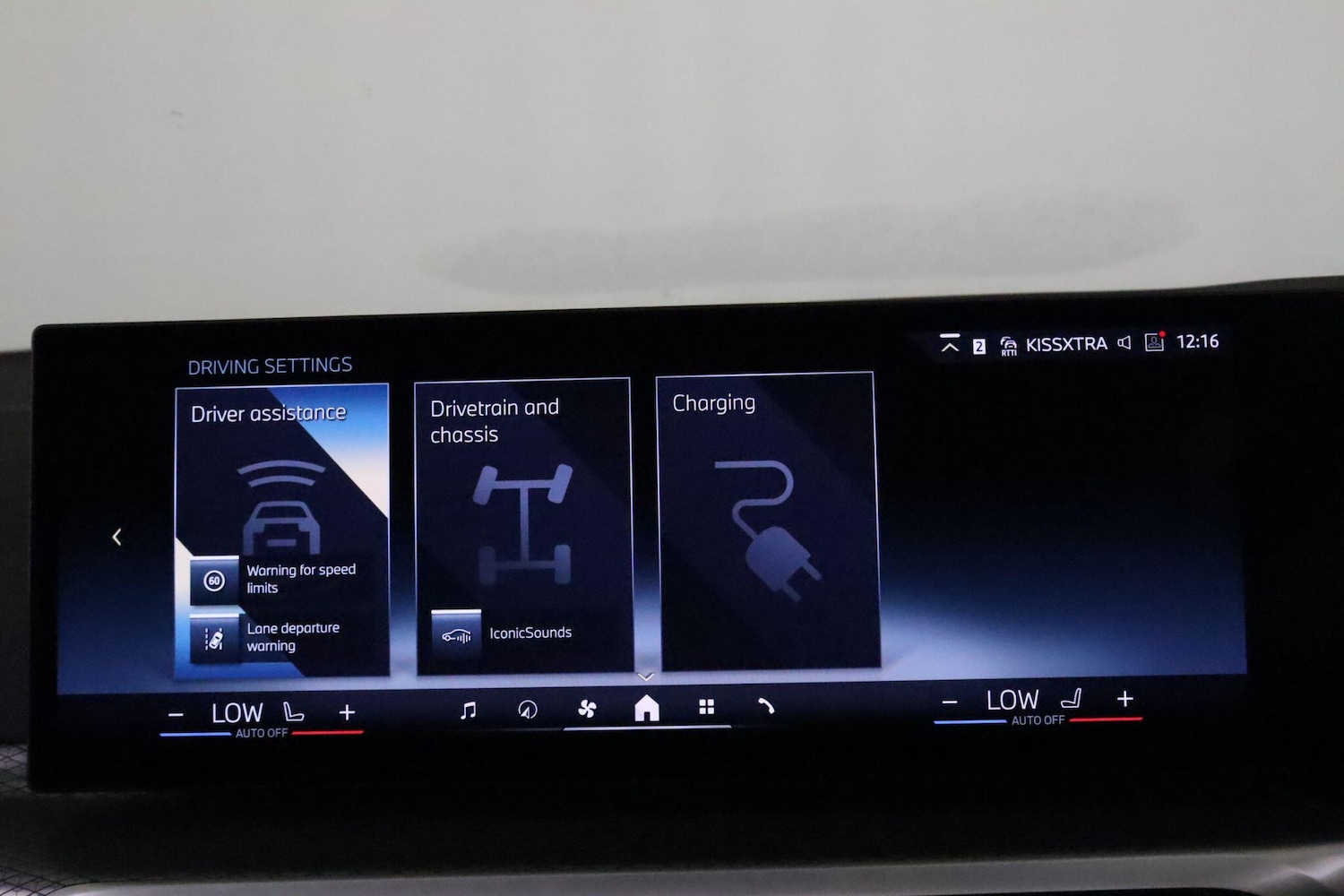 Used BMW i4 2024 for sale - 76832441: Photo 39