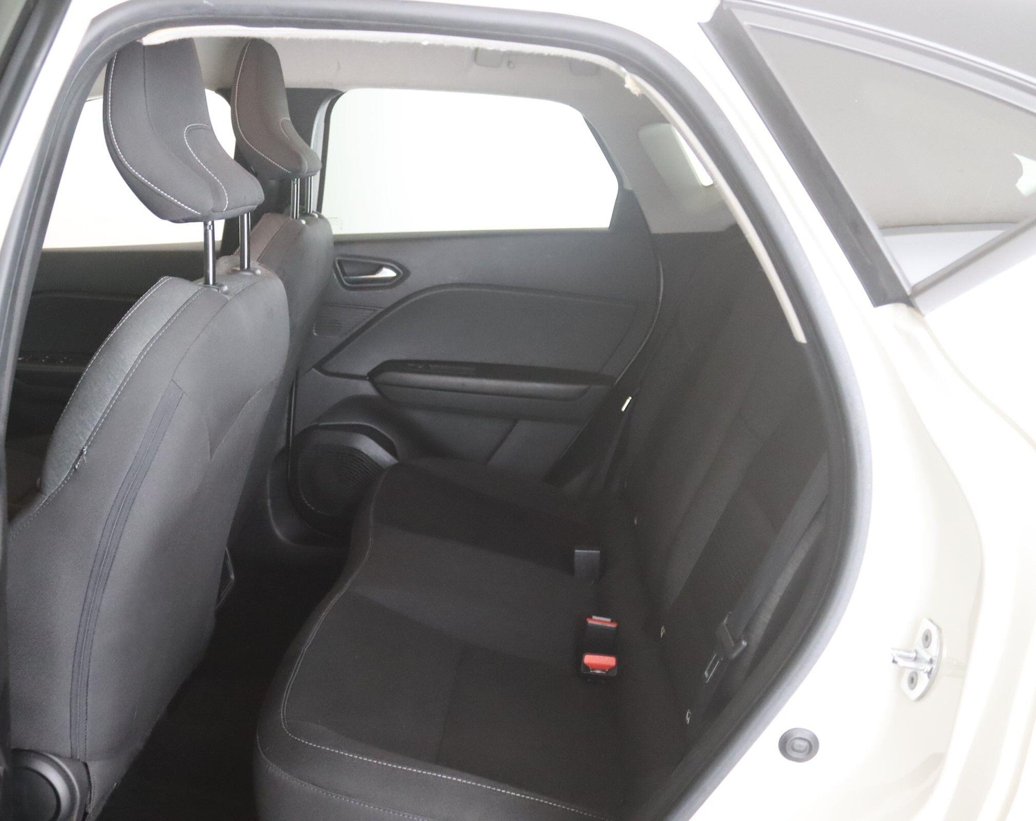 Used Renault Captur 2020 for sale - 76824350: Photo 13